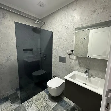 Lilyum 2 Bedrooms * 페티예